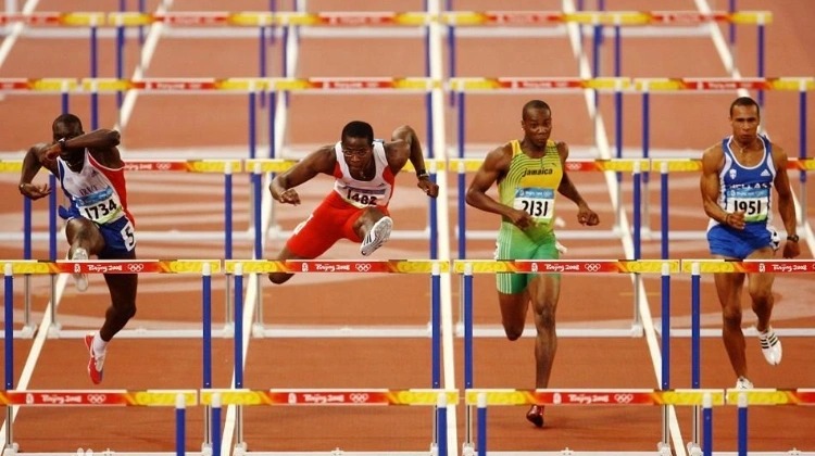 富保罗出手了！正推动亨特交易去湖人 布里奇斯也可能加盟紫金军